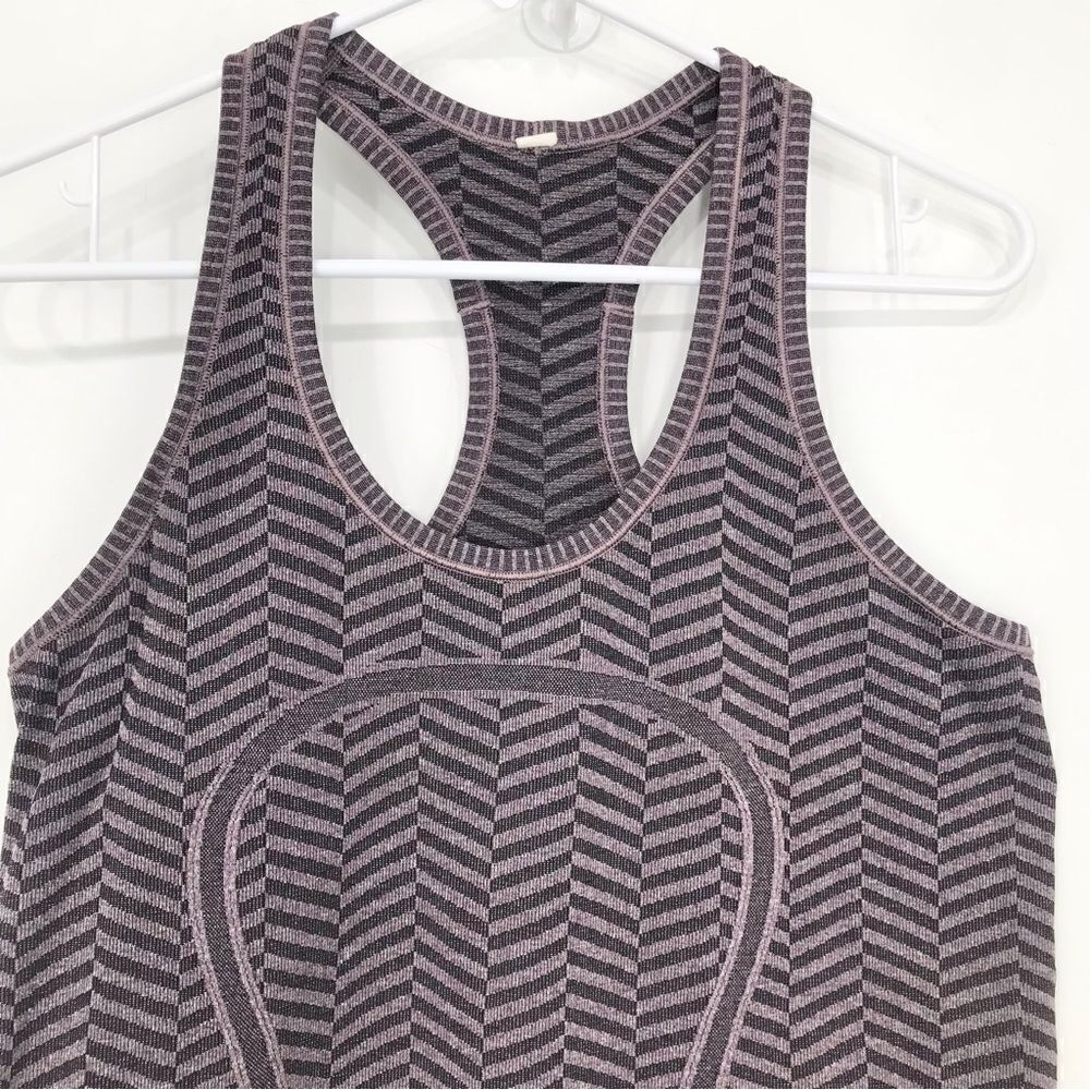 Lululemon Run Swiftly Tech Racerback in Chevron S… - image 2